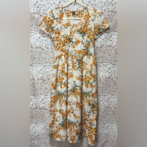 SHEIN FLORAL POCKETED DRESS